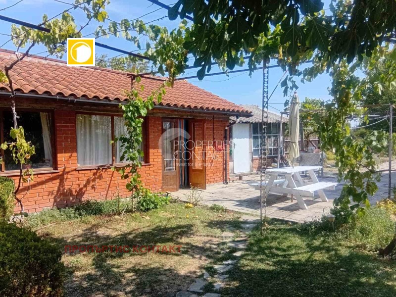 Продава КЪЩА, с. Сигмен, област Бургас, снимка 3 - Къщи - 51981431