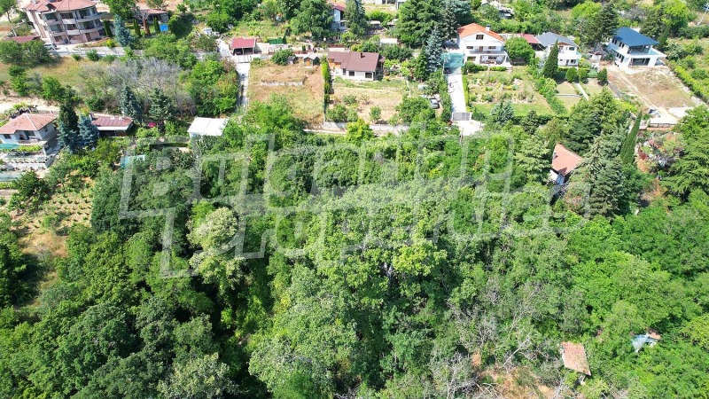 Продава  Парцел град Варна , м-т Прибой , 1201 кв.м | 36107650 - изображение [3]