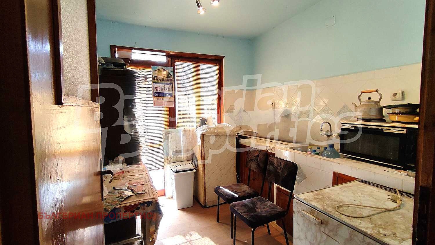 Продава КЪЩА, с. Яздач, област Стара Загора, снимка 2 - Къщи - 49275201