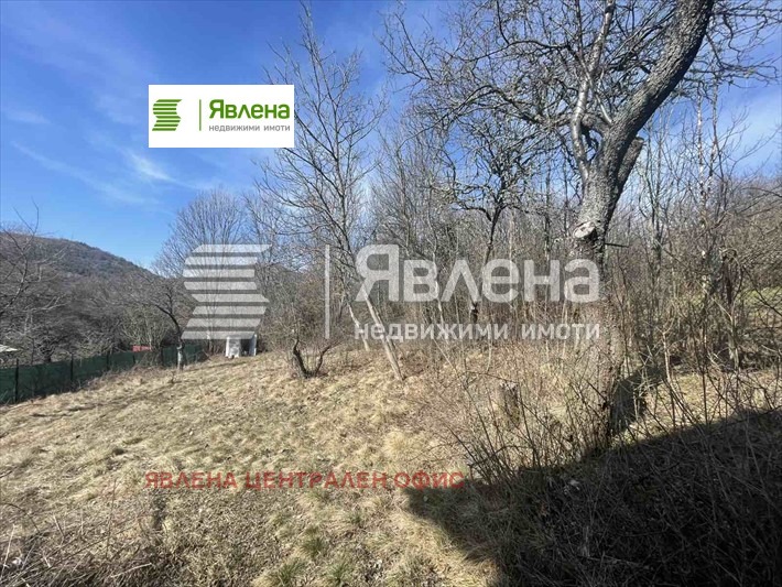 Продава КЪЩА, с. Лялинци, област Перник, снимка 5 - Къщи - 54307816