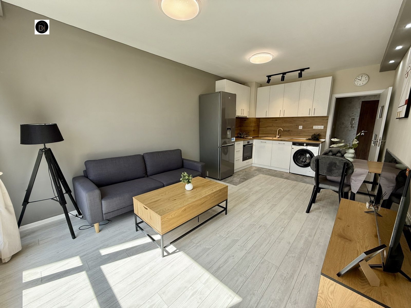 Продава 2-СТАЕН, гр. Пловдив, Южен, снимка 3 - Апартаменти - 54188116