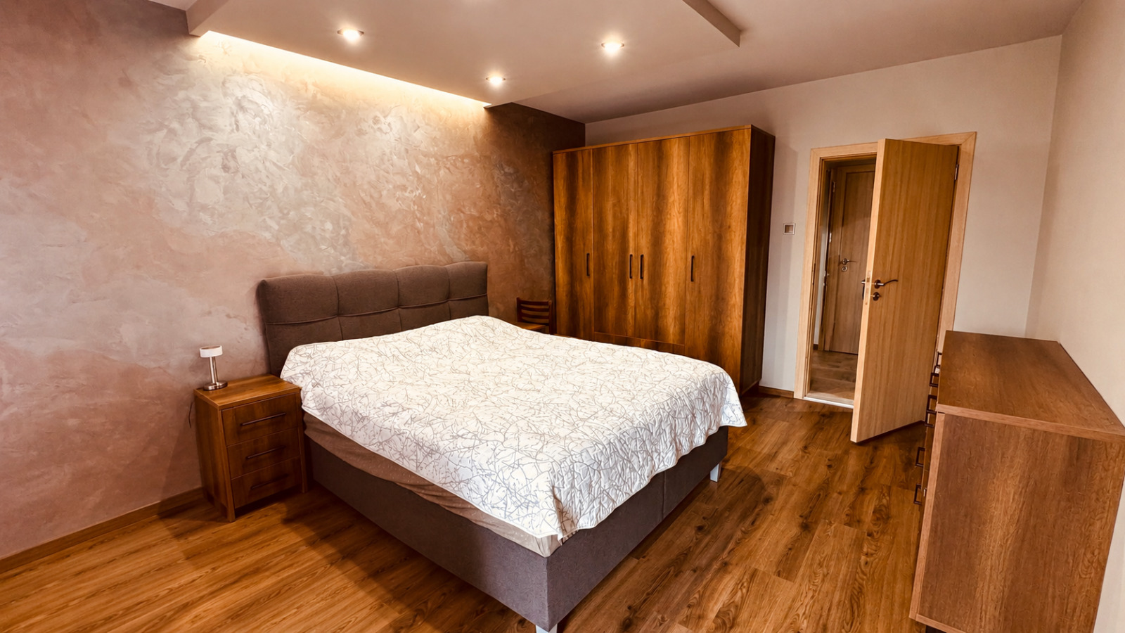 ������� 3-����� | Imot.bg � ����������� 5