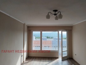 1 soveværelse Mladost, Gabrovo