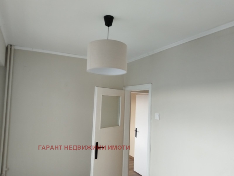 Til salg  1 soveværelse Gabrovo , Mladost , 58 kvm | 81704291 - billede [2]