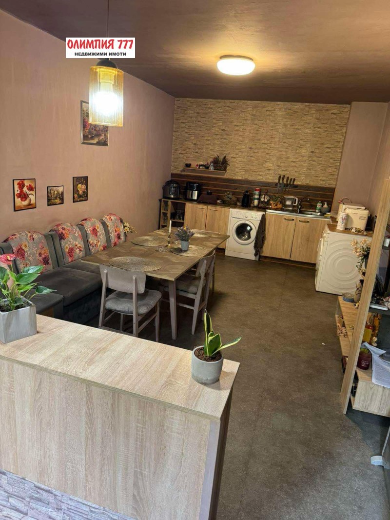 Zu verkaufen  3 Schlafzimmer Plewen , Storgozija , 75 qm | 84459011 - Bild [2]