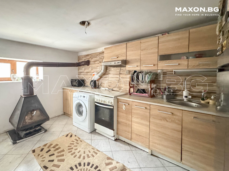 Продава  Къща област Стара Загора , с. Остра могила , 150 кв.м | 81990444 - изображение [2]