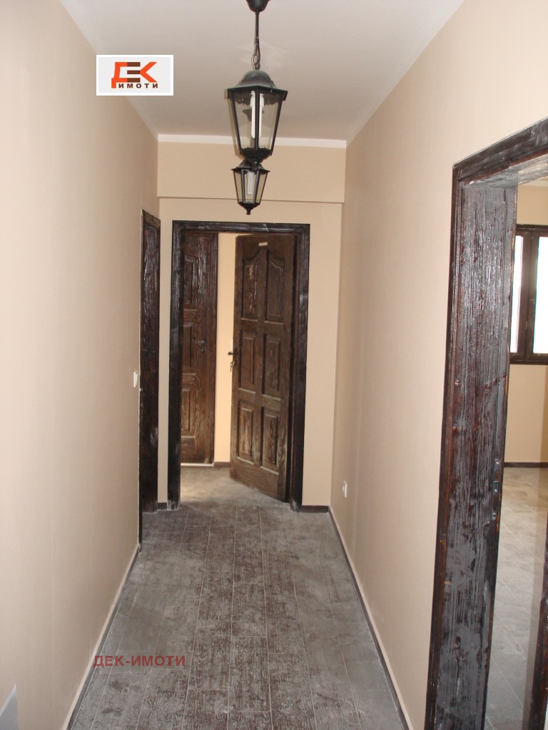 Продава КЪЩА, гр. Копривщица, област София област, снимка 8 - Къщи - 55725221