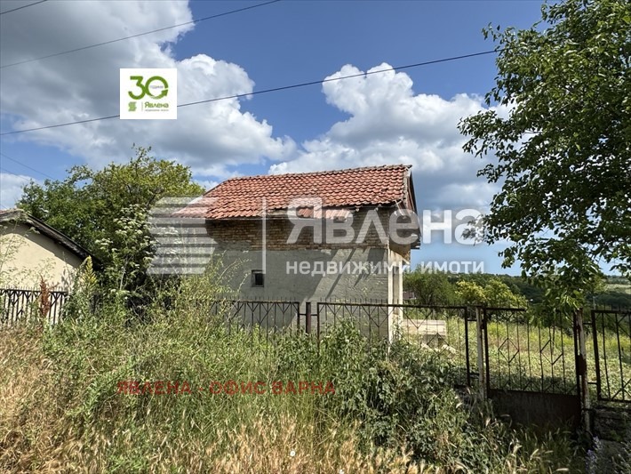 Продава КЪЩА, с. Климентово, област Варна