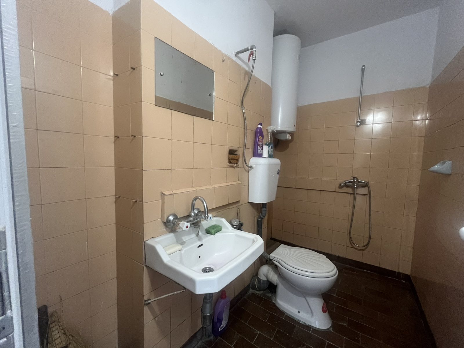 Продава 2-СТАЕН, гр. Габрово, Бичкиня, снимка 7 - Апартаменти - 55834401