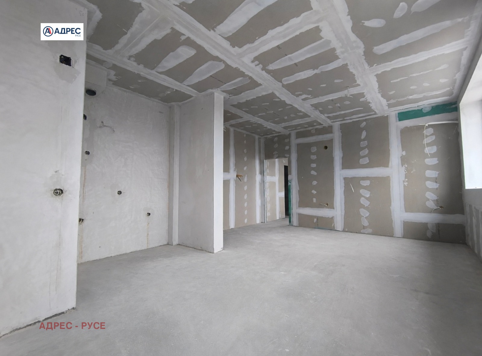 Продава 3-СТАЕН, гр. Русе, Здравец Изток, снимка 3 - Апартаменти - 54917134