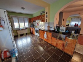 Piso de la casa Yagodovo, región Plovdiv