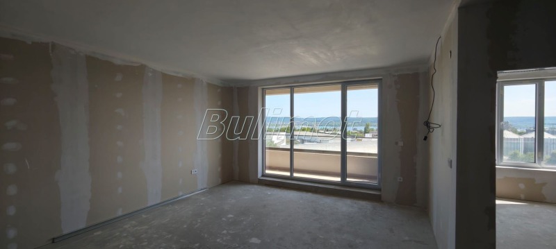 Satılık  1 yatak odası Varna , Troşevo , 80 metrekare | 71083037