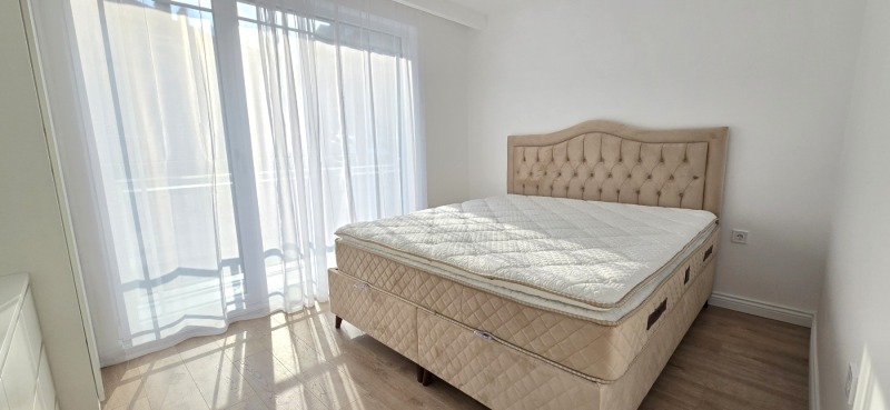 Продава 4-СТАЕН, гр. Шумен, Център, снимка 5 - Апартаменти - 53370575