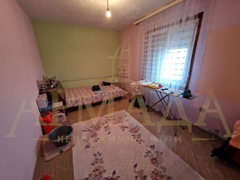 En venta  Piso de la casa región Plovdiv , Yagodovo , 270 metros cuadrados | 99002838 - imagen [16]