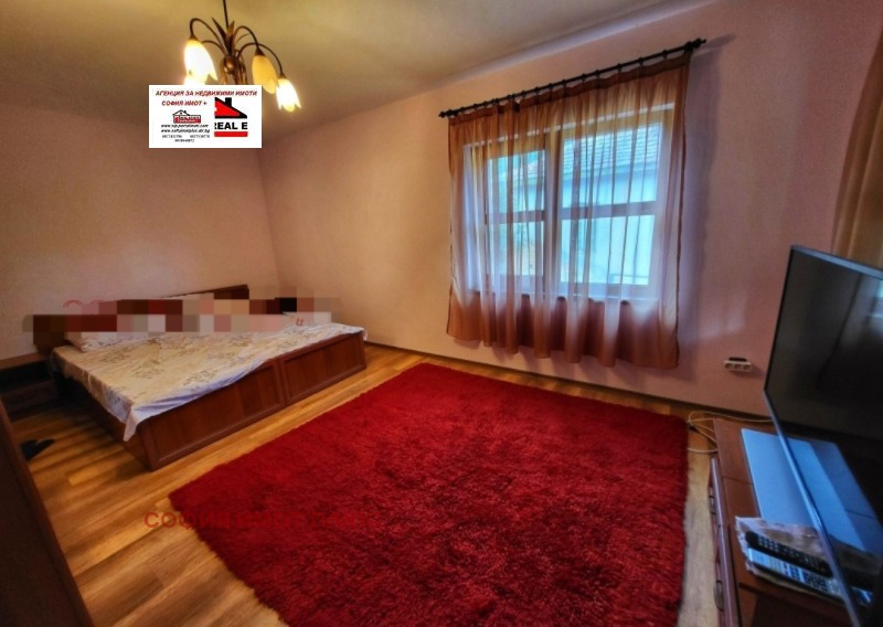 Продава КЪЩА, с. Ярловци, област Перник, снимка 8 - Къщи - 52330785