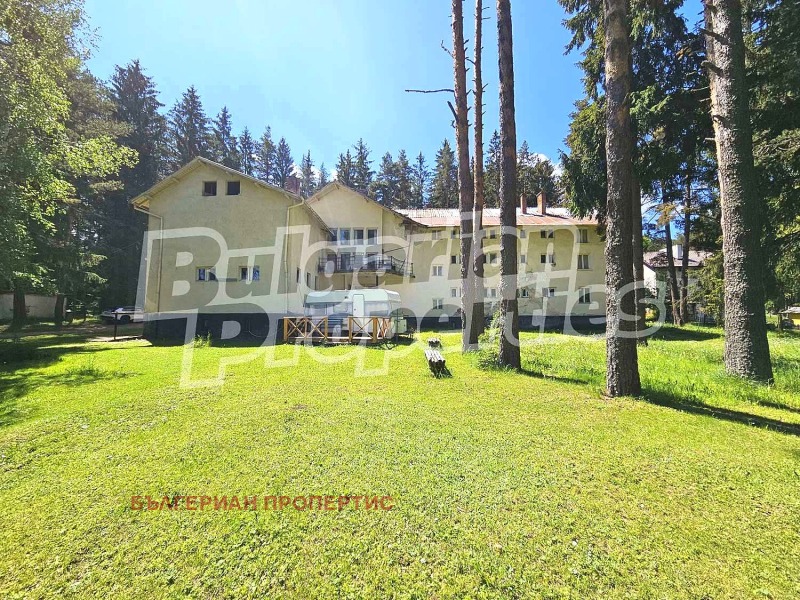 Продается  Гостиница область София , Говедарци , 1500 кв.м | 54351175 - изображение [2]