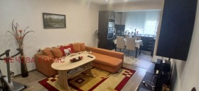 2 makuuhuonetta Tri tšutšura - jug, Stara Zagora