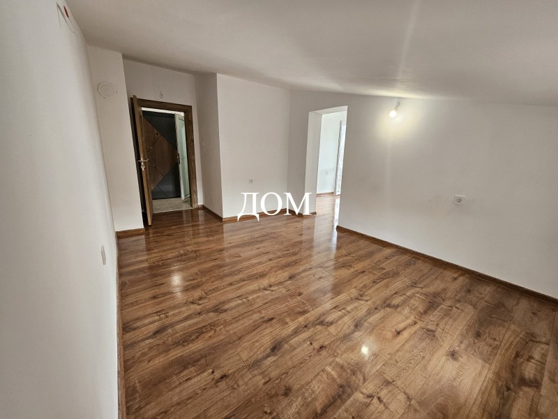 На продаж  1 спальня Шумен , Математическа гимназия , 44 кв.м | 12589317 - зображення [3]