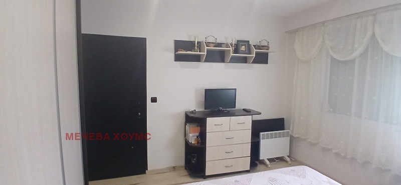 Myytävänä  2 makuuhuonetta Stara Zagora , Tri tšutšura - jug , 63 neliömetriä | 61948860 - kuva [4]