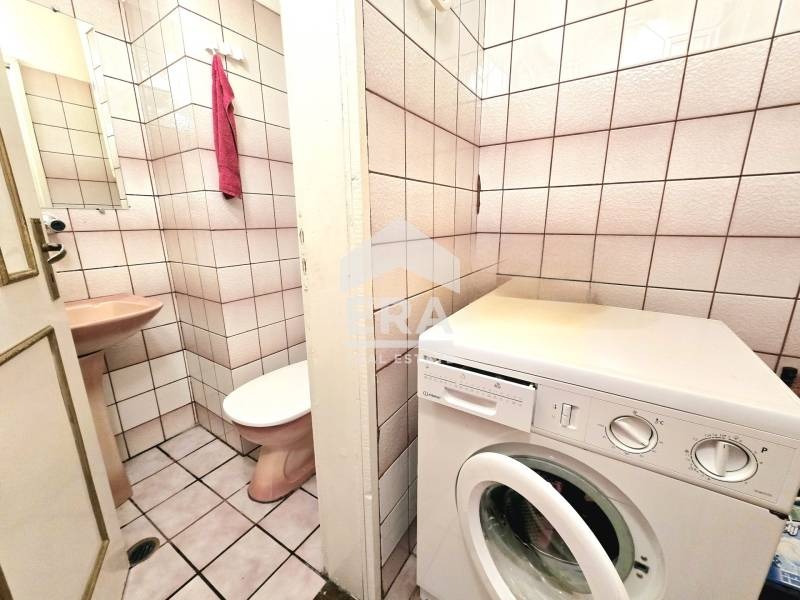 Продава МНОГОСТАЕН, гр. Велико Търново, Света гора, снимка 11 - Апартаменти - 54959336