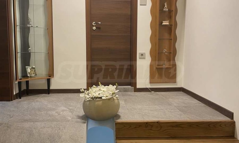 Продава КЪЩА, гр. София, м-т Щъркелово гнездо, снимка 9 - Къщи - 52705152