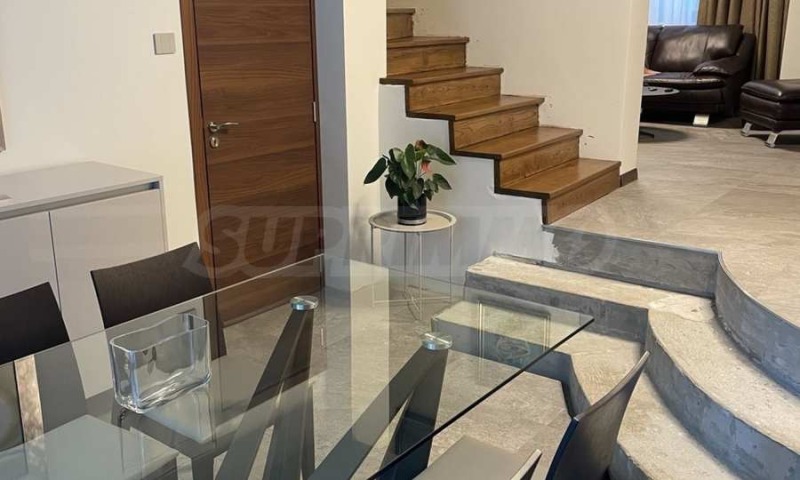 Продава КЪЩА, гр. София, м-т Щъркелово гнездо, снимка 7 - Къщи - 52705152