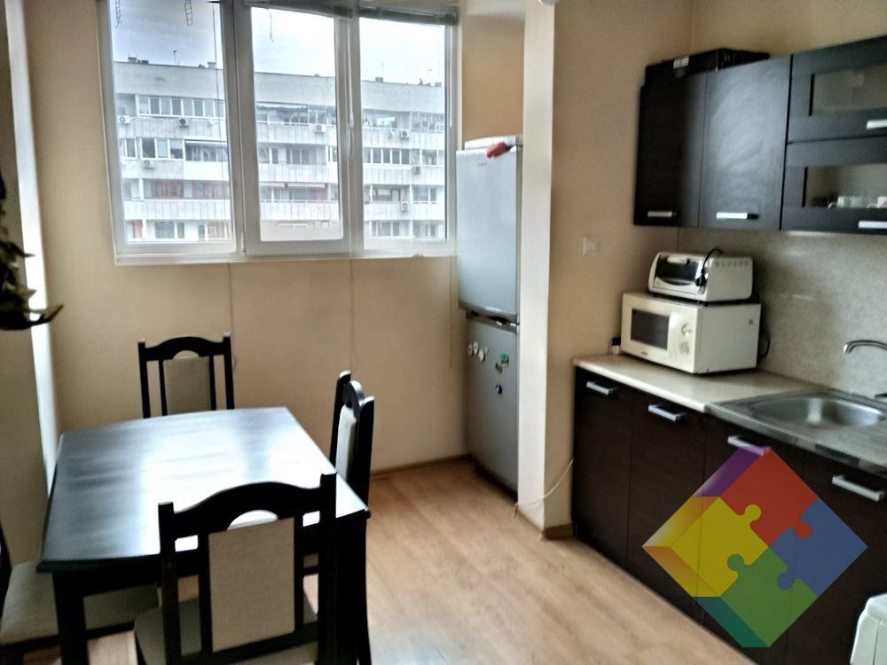 Продава 4-СТАЕН, гр. Варна, ВИНС-Червен площад, снимка 6 - Апартаменти - 53719283