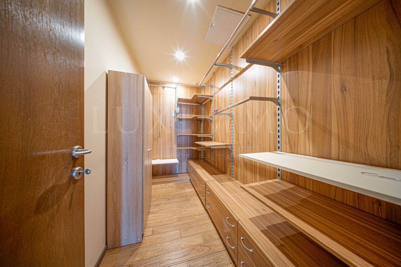 Продава КЪЩА, гр. София, Бояна, снимка 13 - Къщи - 56119644