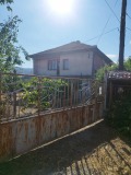Продава КЪЩА, с. Бъта, област Пазарджик, снимка 1