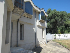 Casa Hisaria, regiunea Plovdiv 5