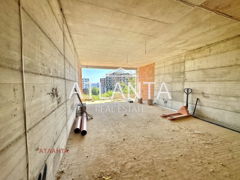 Продава  3-стаен, град Варна, Бриз •  280 500 EUR • ID 93272400 — holmes.bg - [1] 