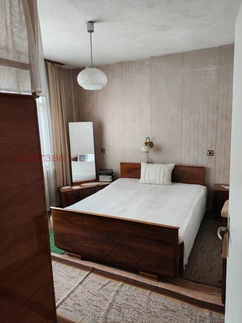 Продава КЪЩА, гр. Свиленград, област Хасково, снимка 8 - Къщи - 52781197