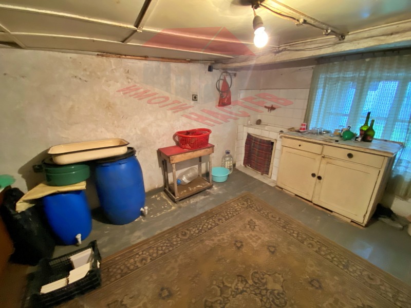 Продава КЪЩА, гр. Шумен, Център, снимка 6 - Къщи - 52388884