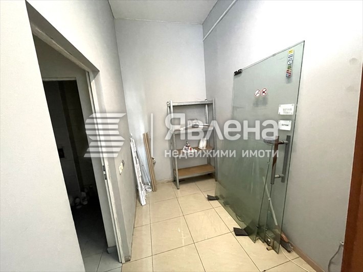 Продава МАГАЗИН, гр. Бургас, Славейков, снимка 4 - Магазини - 54059829