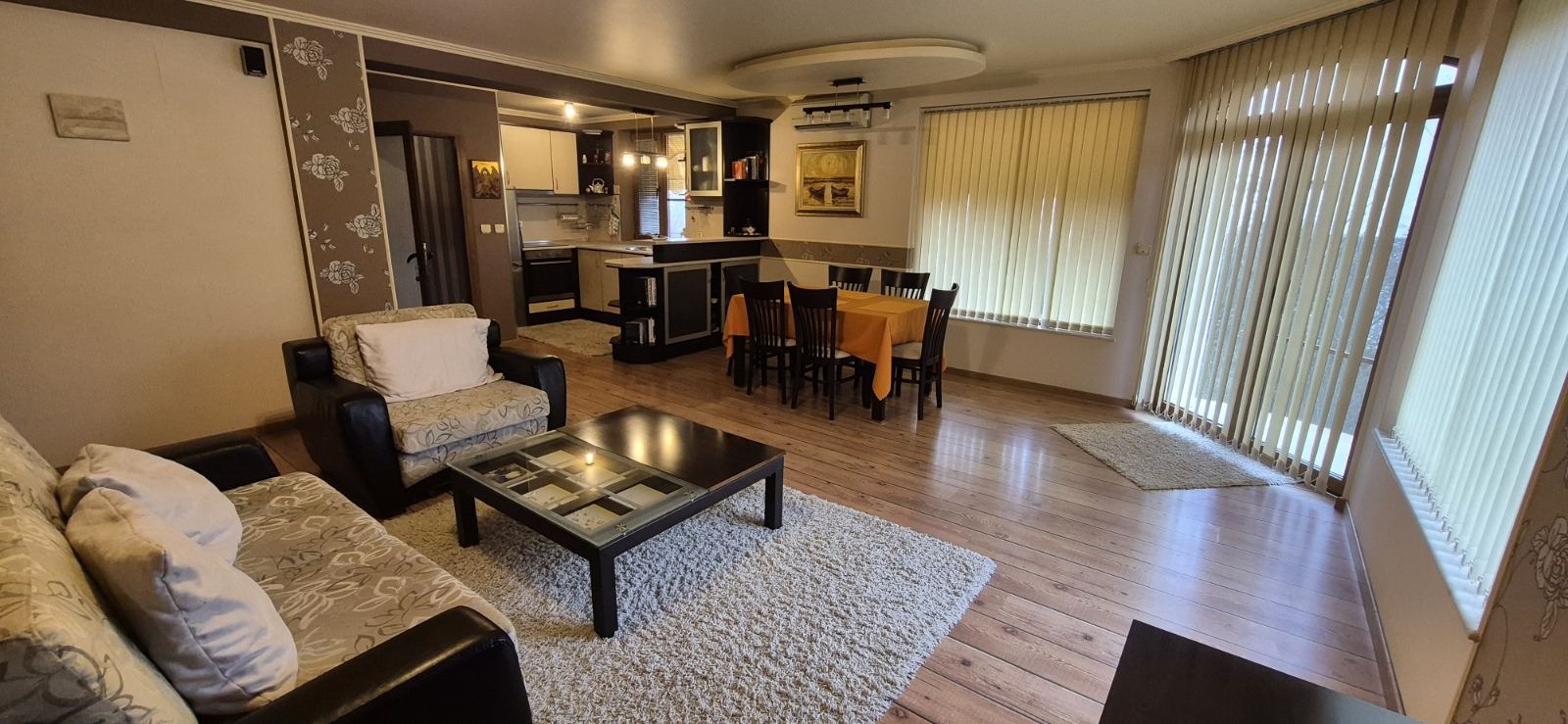 Продава КЪЩА, гр. Варна, м-т Евксиноград