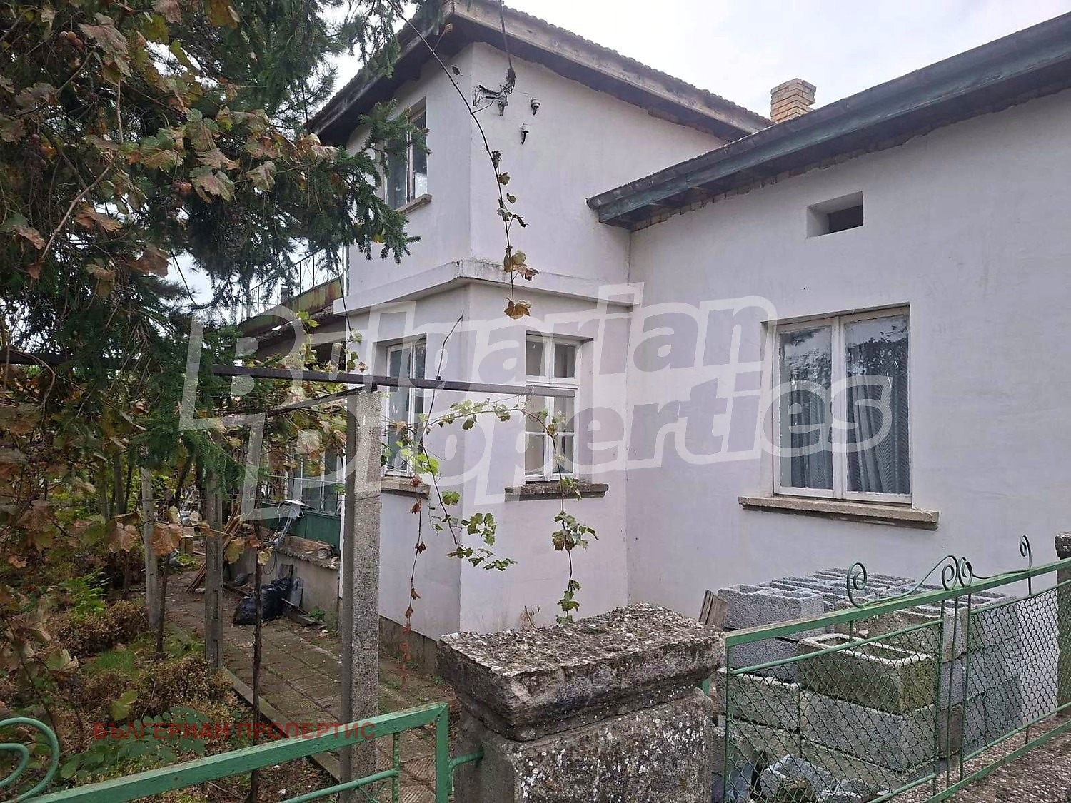 Продава КЪЩА, с. Дибич, област Шумен