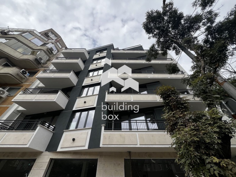 En venta  2 dormitorios Sofia , Oborishte , 128 metros cuadrados | 27852028 - imagen [9]
