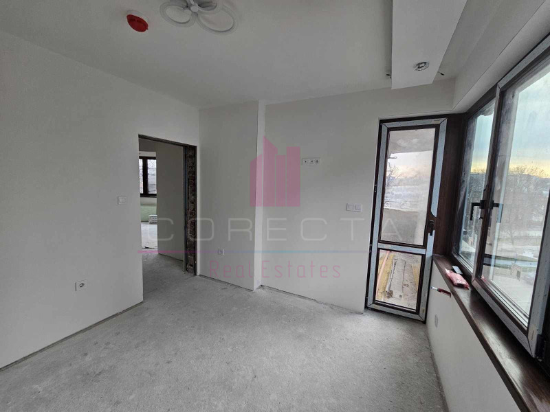 Eladó  3 hálószobás Ruse , Centar , 127 négyzetméter | 52543963 - kép [7]