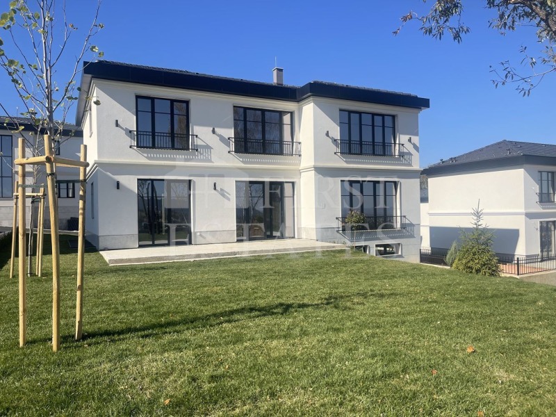 Продава  Къща град София , Симеоново , 493 кв.м | 99737849