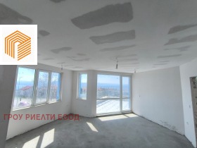 2-СТАЕН, 104 m2