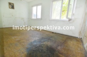 2 Schlafzimmer Kjutschuk Parisch, Plowdiw