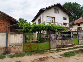 House Cherven breg, region Kyustendil 2