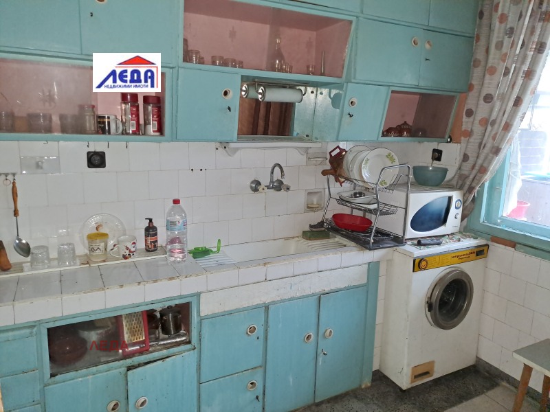 Продаја  2 спаваће собе Плевен , Широк центар , 95 м2 | 59293197 - слика [5]