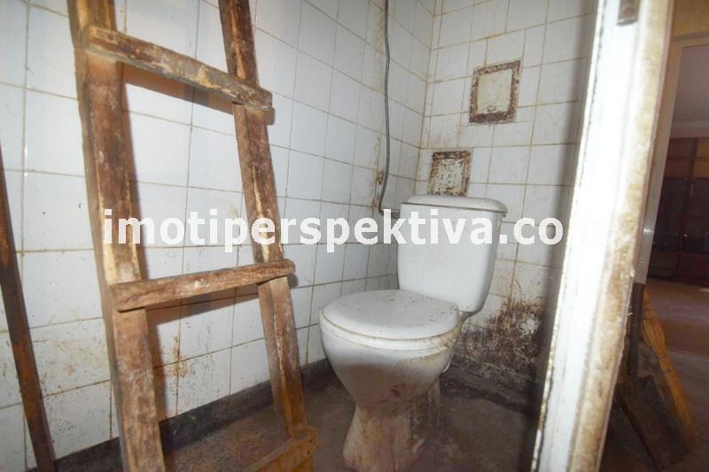 Zu verkaufen  2 Schlafzimmer Plowdiw , Kjutschuk Parisch , 94 qm | 47401347 - Bild [7]