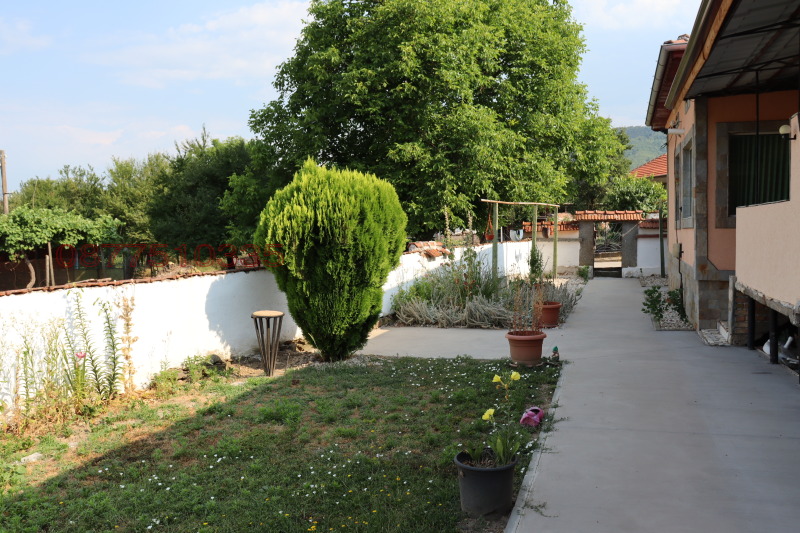 Til salg  Hus region Sofia , Razliv , 200 kvm | 53340644 - billede [8]