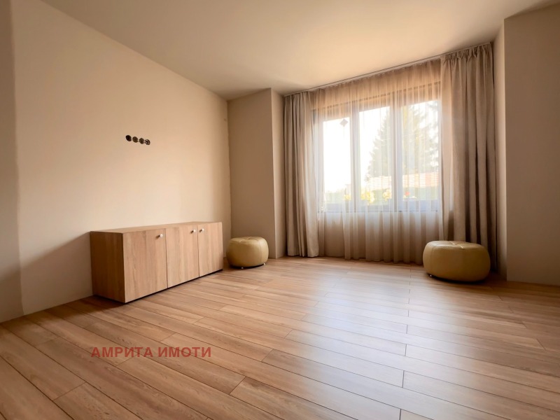 Продава  Къща област София , с. Пролеша , 230 кв.м | 36007132 - изображение [7]