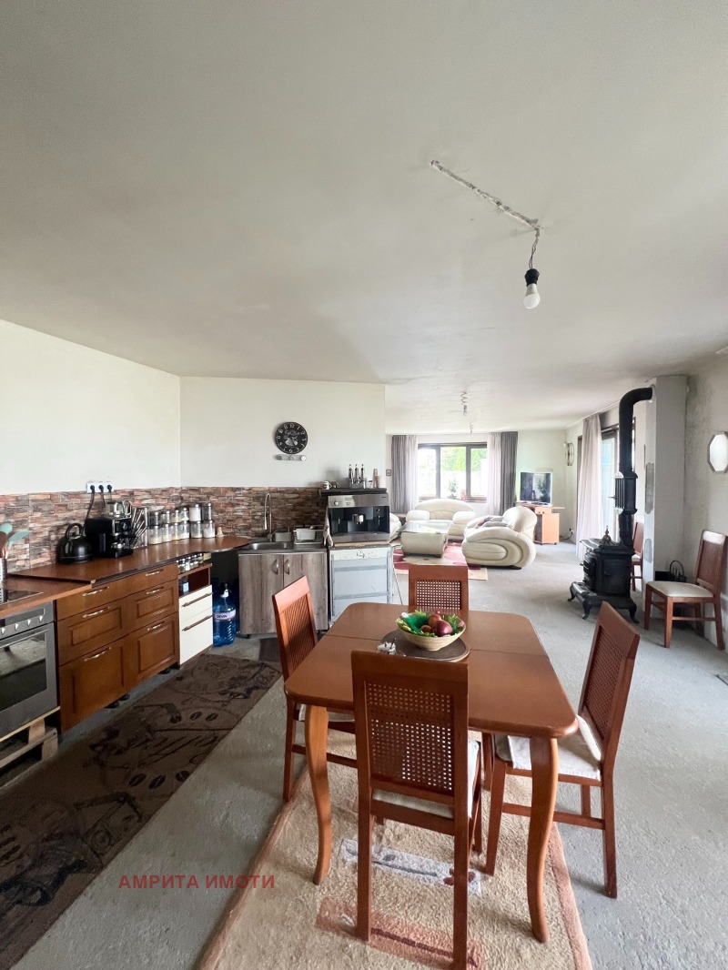 Продава  Къща област София , с. Пролеша , 230 кв.м | 36007132 - изображение [14]