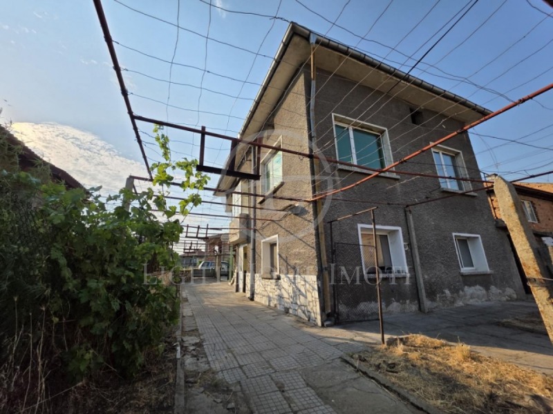 Satılık  Ev bölge Filibe , Yoakim Gruevo , 211 metrekare | 42457344 - görüntü [4]