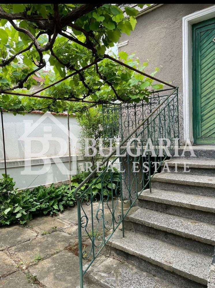 Продава КЪЩА, с. Алдомировци, област София област, снимка 6 - Къщи - 53416122