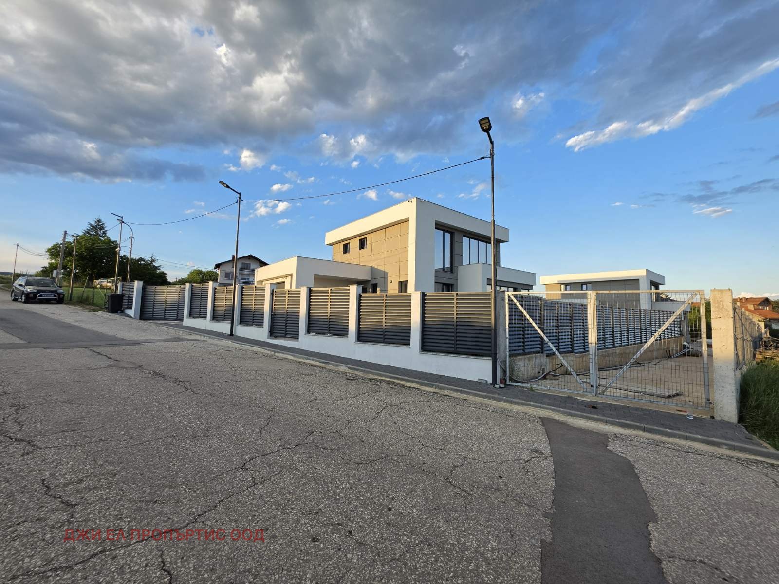 Продава КЪЩА, гр. София, гр. Нови Искър, снимка 12 - Къщи - 54975759